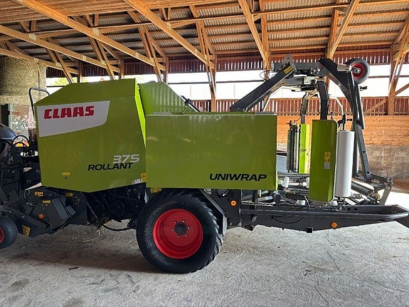 CLAAS Rollant 375 RC Uniwrap 3 of 10