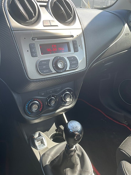 Alfa Romeo MiTo 7 of 13