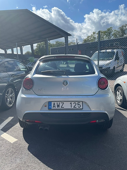 Alfa Romeo MiTo 8 of 13
