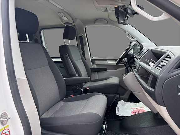 Volkswagen Transporter 16 of 18