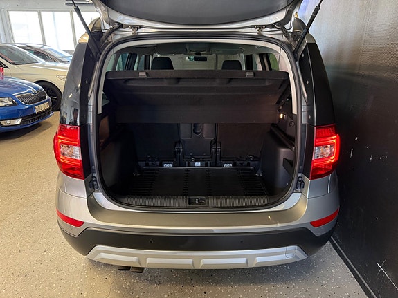 Skoda Yeti Outdoor 8 of 23