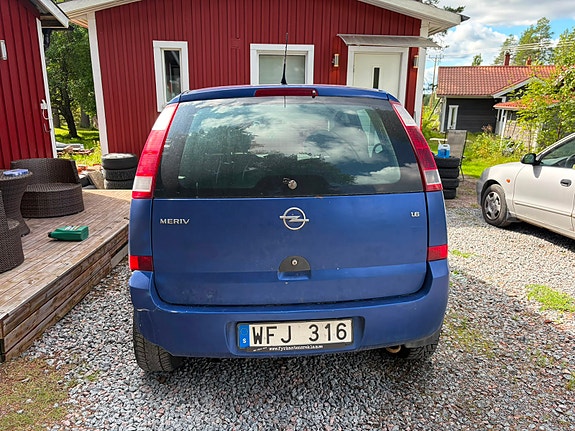 Opel Meriva 2 of 6