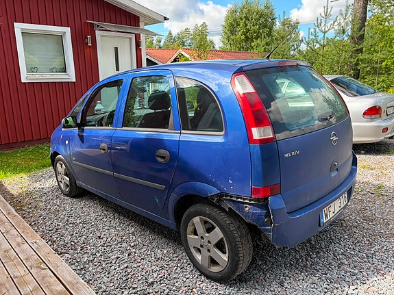 Opel Meriva 4 of 6