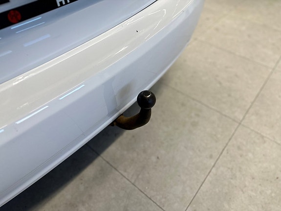 Toyota Avensis 15 of 17