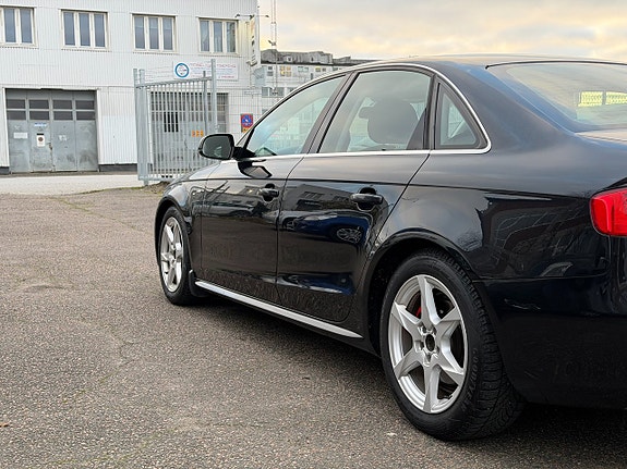 Audi A4 5 of 12