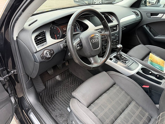 Audi A4 7 of 12