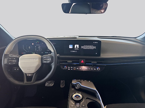 Kia EV6 7 of 15