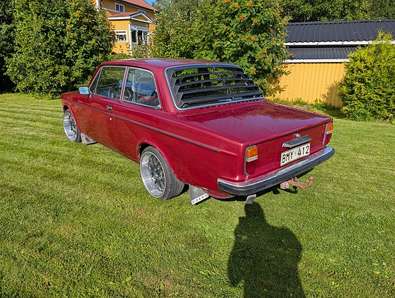 Volvo 142 3 of 5