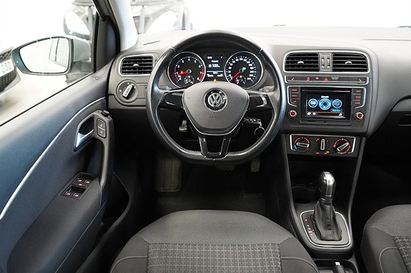 Volkswagen Polo 14 of 20