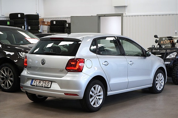 Volkswagen Polo 5 of 20