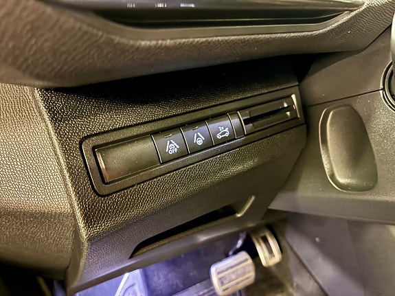 Peugeot 5008 9 of 17