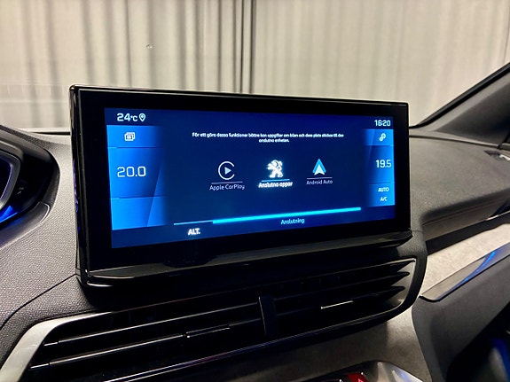 Peugeot 5008 14 of 17