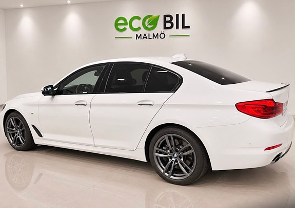BMW 520d 5 of 14