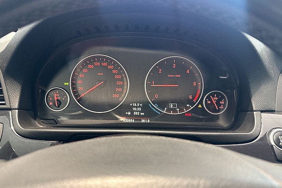 BMW 520d 14 of 30