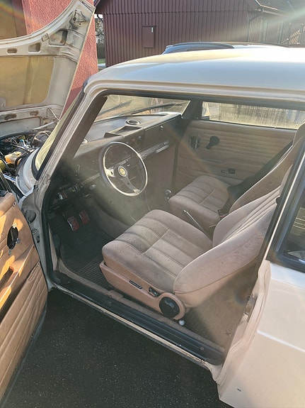 Saab 99 4 of 11