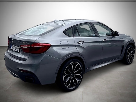 BMW X6 2 of 8