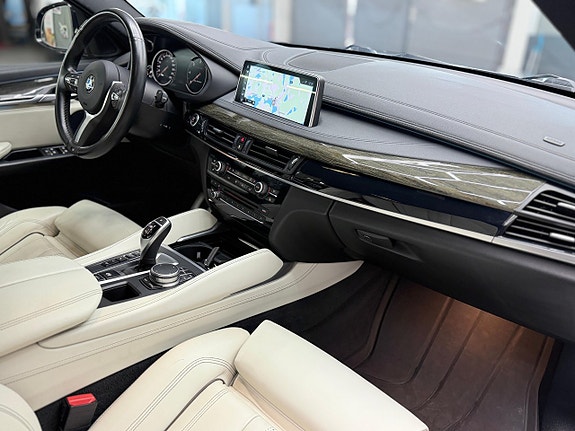 BMW X6 24 of 26