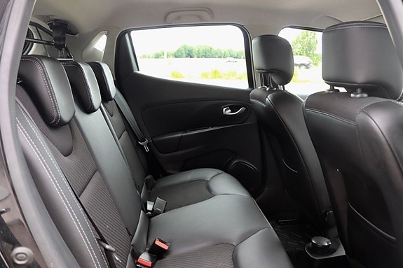 Renault Clio IV 15 of 17