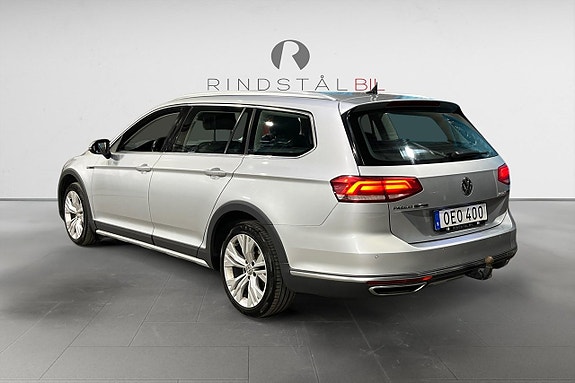 Volkswagen Passat Alltrack 5 of 19