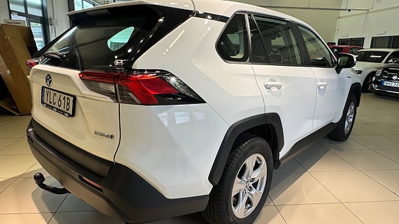 Toyota RAV4 14 of 15