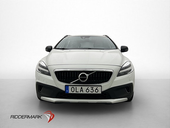 Volvo V40 Cross Country 2 of 30