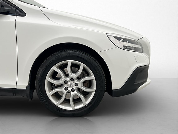 Volvo V40 Cross Country 29 of 30