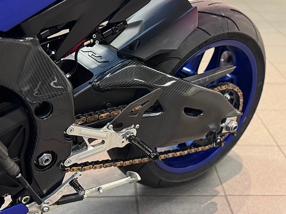 Yamaha Yzf-r1 AkrapovicTitan Carbon Bitubo R GBRacing Rizoma *SE UTR* 15 of 20