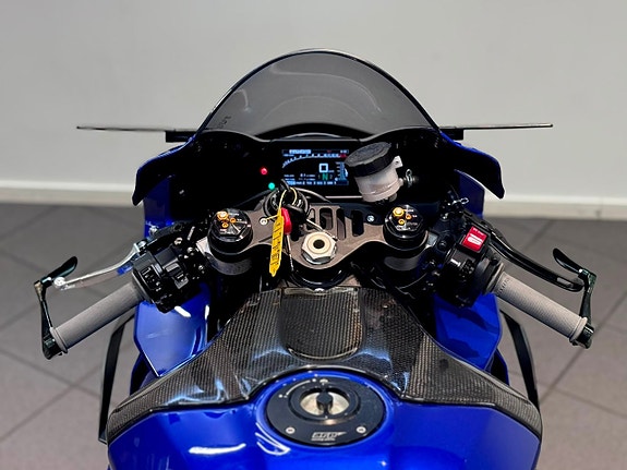 Yamaha Yzf-r1 AkrapovicTitan Carbon Bitubo R GBRacing Rizoma *SE UTR* 19 of 20