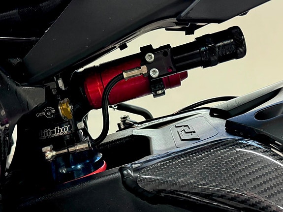 Yamaha Yzf-r1 AkrapovicTitan Carbon Bitubo R GBRacing Rizoma *SE UTR* 17 of 20