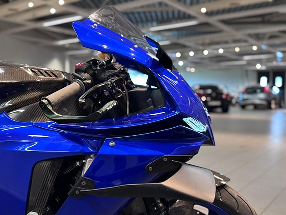 Yamaha Yzf-r1 AkrapovicTitan Carbon Bitubo R GBRacing Rizoma *SE UTR* 9 of 20