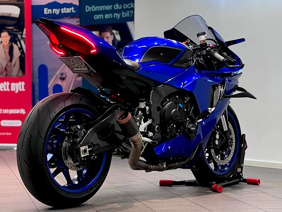 Yamaha Yzf-r1 AkrapovicTitan Carbon Bitubo R GBRacing Rizoma *SE UTR* 7 of 20
