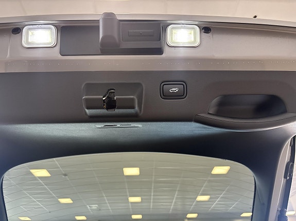 Kia EV6 15 of 16