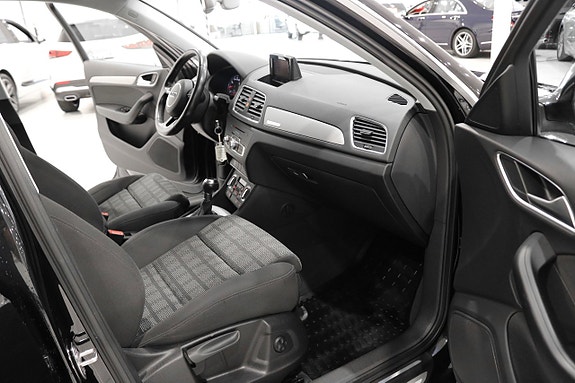 Audi Q3 11 of 20