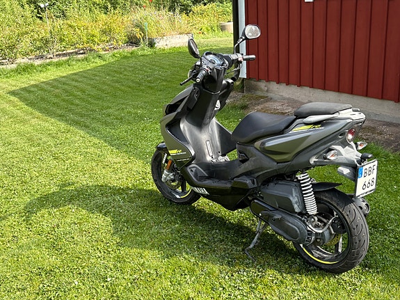 Yamaha Aerox 4 3 of 3