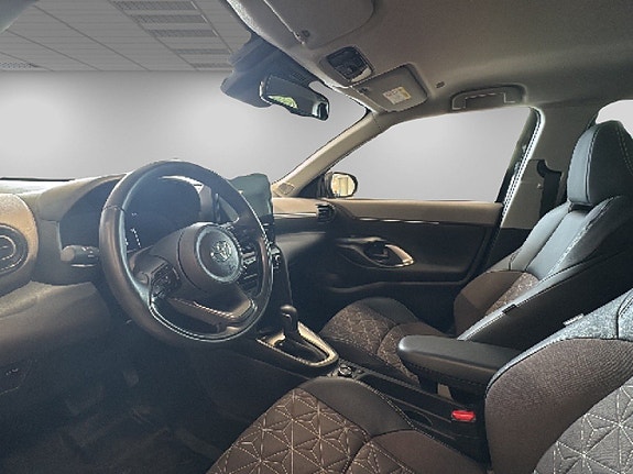 Toyota Yaris Cross 8 of 15