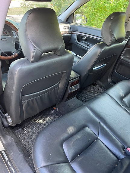 Volvo S80 4 of 5