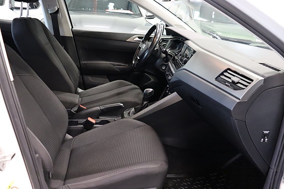 Volkswagen Polo 8 of 24