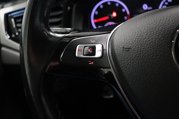 Volkswagen Polo 14 of 24
