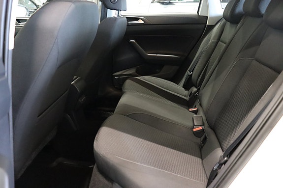 Volkswagen Polo 9 of 24