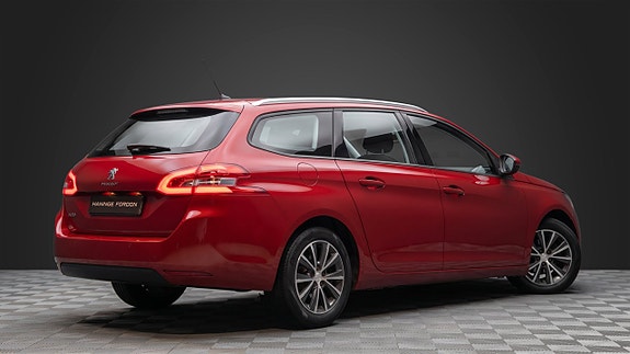 Peugeot 308 SW 4 of 18