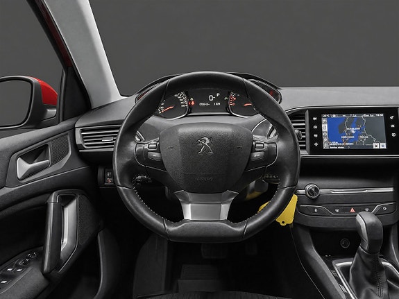 Peugeot 308 SW 10 of 18