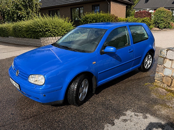 Volkswagen Golf IV 2 of 4