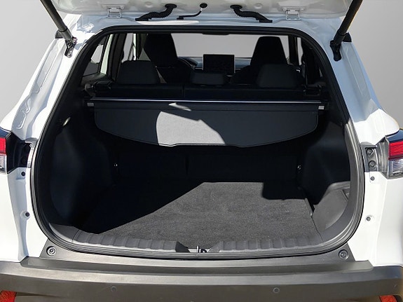 Toyota Corolla Cross 12 of 15