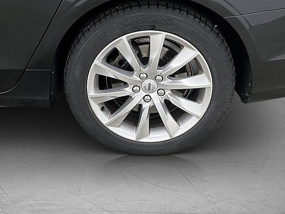 Volvo V90 28 of 30