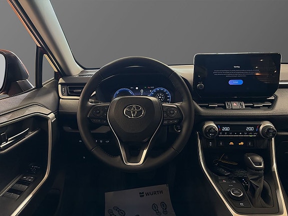 Toyota RAV4 10 of 11
