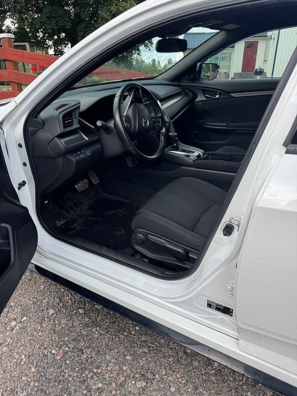 Honda Civic 9 of 9