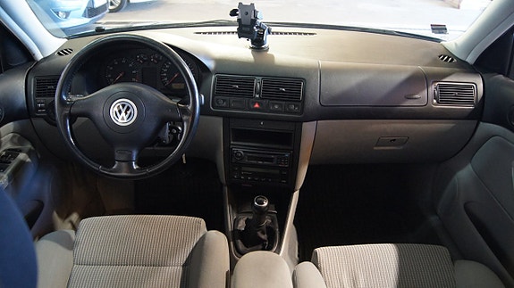 Volkswagen Golf I 7 of 10