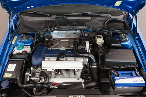 Volvo V70 12 of 20