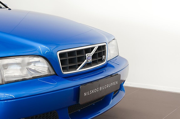 Volvo V70 9 of 20