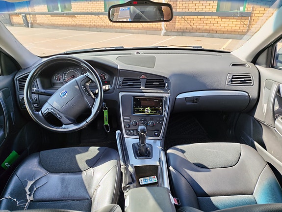 Volvo XC70 4 of 7